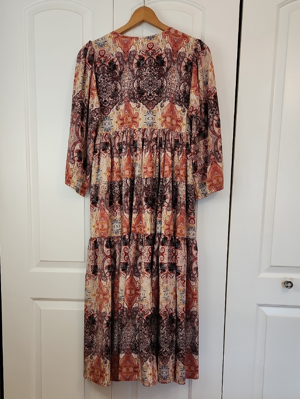 Anthropologie Ragu Paisley Print Pink Motif Tiered Maxi Dress Tassels Size M - Picture 9 of 16